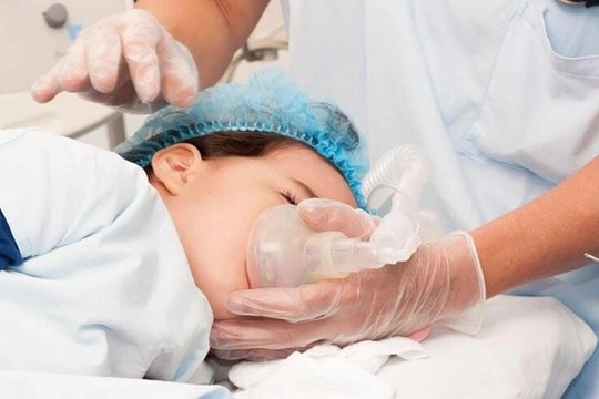 Xử trí ngộ độc xyanua thế nào?