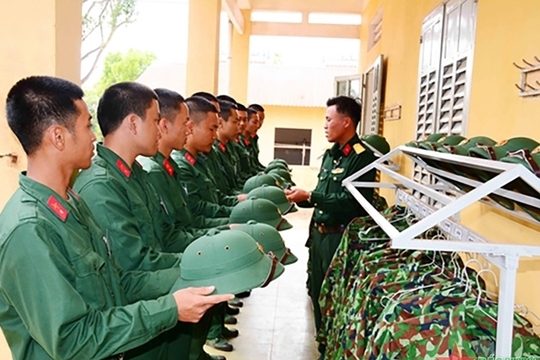 Xây dựng chính sách hỗ trợ đào tạo chuyển đổi nghề cho bộ đội xuất ngũ, người cao tuổi