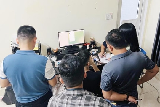 Công an Thừa Thiên Huế triệt phá đường dây chuyên hack facebook để nhắn tin lừa đảo chuyển tiền: Các đối tượng đều sinh năm 2005, đã chiếm đoạt tài sản của hàng trăm người trên cả nước