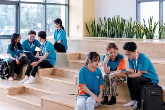 Điểm sàn tuyển sinh năm 2024 của Đại học  Kinh tế TPHCM