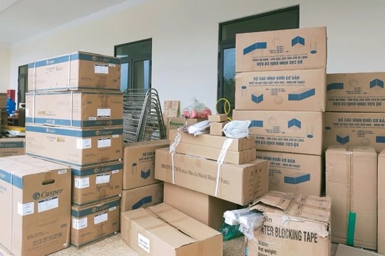 Yêu cầu kiểm tra toàn bộ quy trình, đấu thầu mua sắm trang thiết bị trường học, kiên quyết xử lý vi phạm