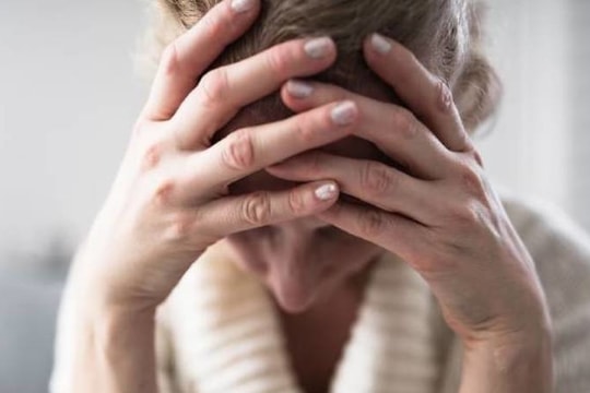 4 việc làm ban đêm làm tăng nguy cơ nhồi máu não