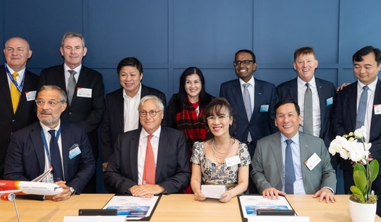 Vietjet và Airbus ký kết hợp đồng 20 tàu A330neo trị giá 7,4 tỷ Đô la Mỹ tại Farnborough Airshow