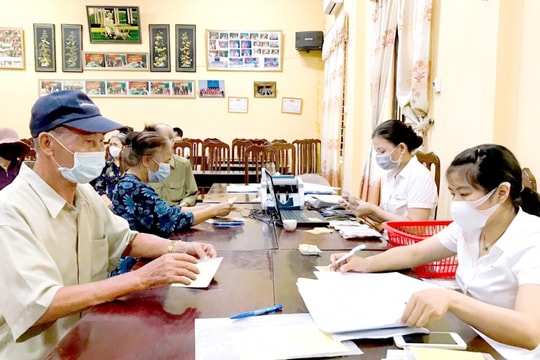 Chế độ với người lao động không đủ điều kiện hưởng lương hưu và chưa đủ tuổi hưởng trợ cấp hưu trí xã hội