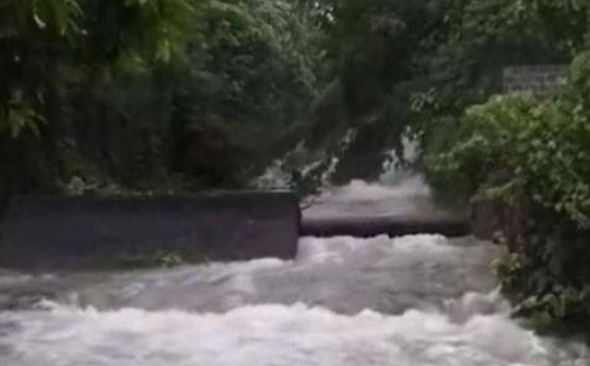 Người đàn ông bị nước cuốn trôi tử vong ở Hà Nội