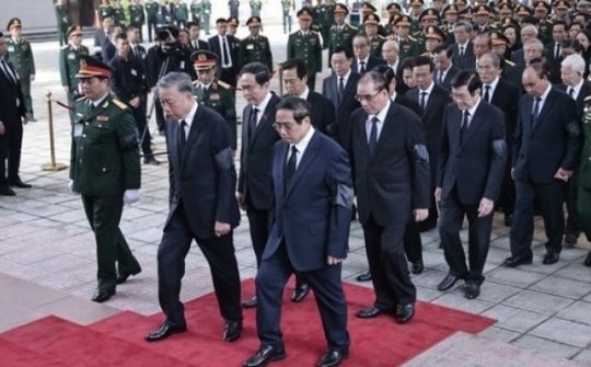 Lãnh đạo Đảng, Nhà nước viếng Tổng Bí thư Nguyễn Phú Trọng