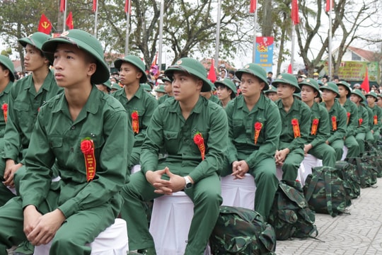 Bộ Quốc phòng trả lời kiến nghị điều chỉnh thời điểm gọi nhập ngũ, nâng trợ cấp cho quân nhân tại ngũ, xuất ngũ