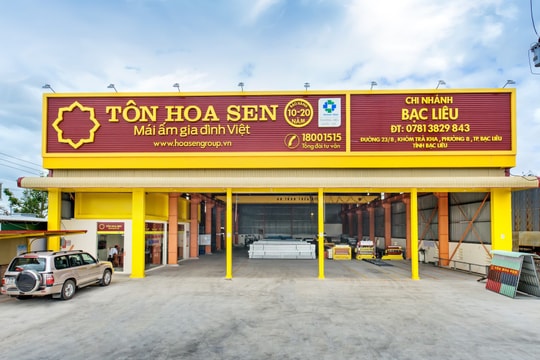 Lợi nhuận quý 3 niên độ 2023-2024 của Hoa Sen (HSG) tăng 1.900% từ mức nền thấp năm ngoái, hàng tồn kho tăng vọt