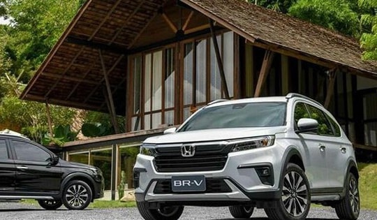 Giá lăn bánh Honda BR-V 2024 mới nhất ưu đãi cực lớn, Suzuki XL7, Mitsubishi Xpander lo sốt vó đua chạy doanh số