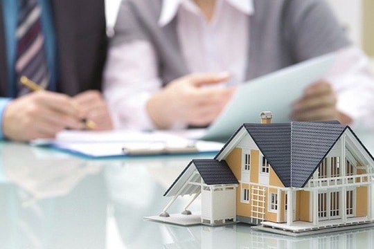 Từ 01/8/2024, trường hợp nào mua bán nhà bắt buộc phải chuyển khoản?