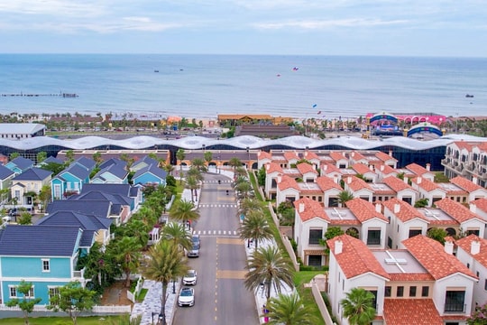 Biệt thự biển NovaWorld Phan Thiet tấp nập đón du khách mùa du lịch hè