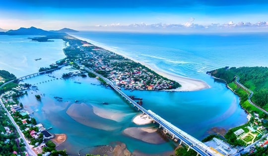 Cận cảnh nơi quy hoạch Khu du lịch quốc gia Lăng Cô - Cảnh Dương