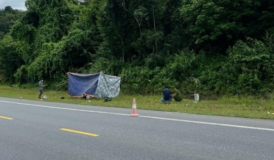 Phát hiện thi thể người đàn ông bên cao tốc