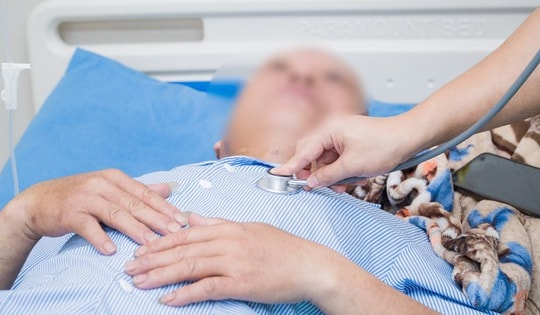 Người đàn ông 60 tuổi ở Phú Thọ bất ngờ suy thận cấp do say nắng, nóng