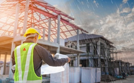 Mưa nắng thất thường, bí kíp nào để xây nhà bền chắc?