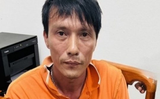 Tạm giữ hình sự người chồng dùng hung khí chém vợ tử vong tại nhà trọ