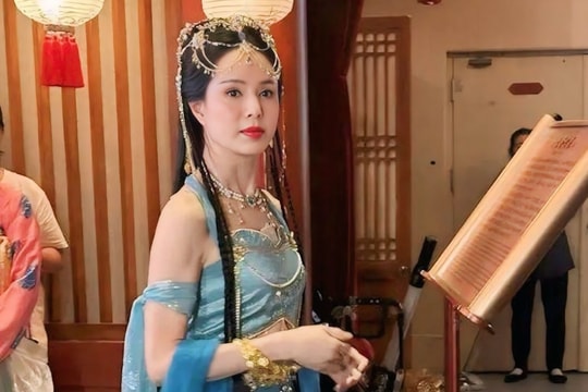 Diện mạo Lý Nhược Đồng gây sốc