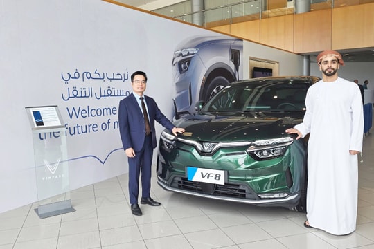 VinFast khai trương cửa hàng đại lý đầu tiên tại Trung Đông