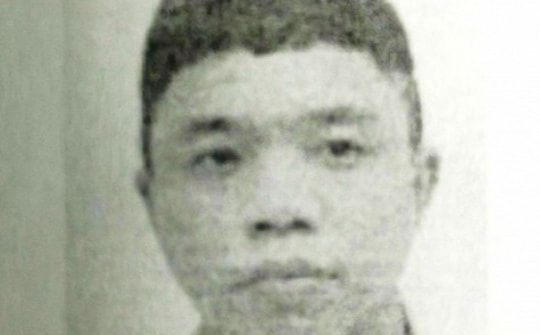 Công an truy tìm kẻ làm bậy với bé gái 11 tuổi trong nhà nghỉ