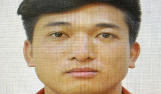 Chém 2 người tại quán bia rồi đến công an xã đầu thú