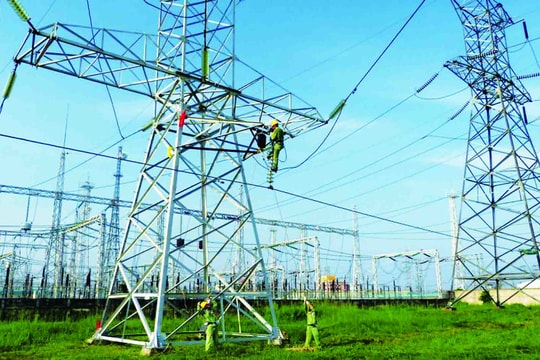 Bộ Công thương thay EVN điều hành sản xuất, truyền tải, phân phối điện từ 01/8/2024