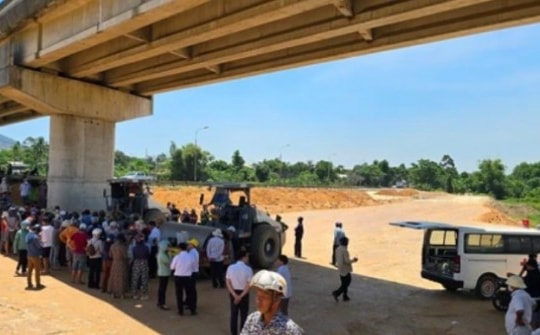 Điều tra nguyên nhân một phụ nữ tử vong trên công trường cao tốc Hòa Liên – Túy Loan