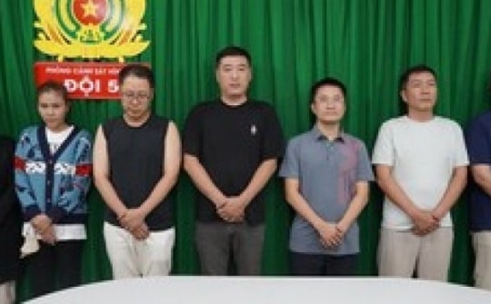 Vụ đột kích “thiên đường ăn chơi” có 120 nữ tiếp viên: Bắt giam 7 bị can