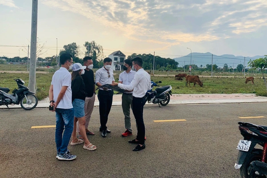 Chuyên gia: Bất động sản sẽ không xuống giá, nhà đầu tư có thể tranh thủ mua bất động sản thời điểm này