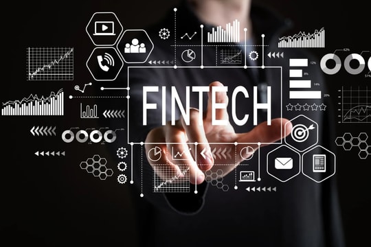 5 xu hướng FinTech sẽ thay đổi ngành tài chính năm 2025