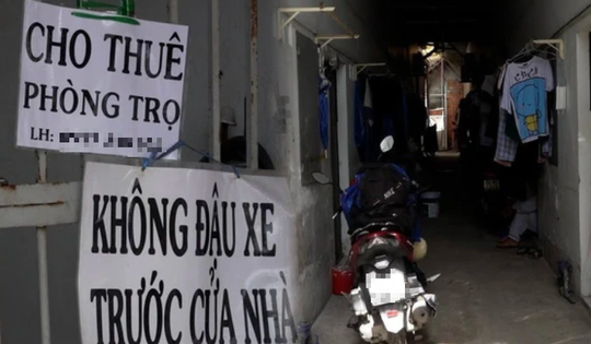 Chủ nhà trọ, chung cư ở Hà Nội 'hét' tăng giá, người thuê 'méo mặt'