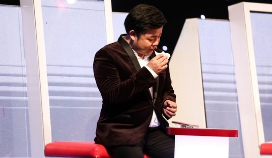 Nam ca sĩ Việt nổi tiếng mất hơn 3,7 tỷ đồng vì tin bạn