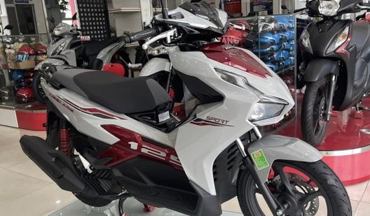 Giá xe Air Blade mới nhất rẻ hiếm thấy, có bản còn dưới cả niêm yết, chưa từng xảy ra với xe Honda