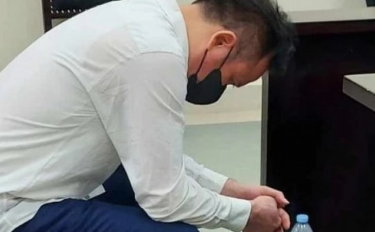 Cáo trạng nêu 33 tỉ nhưng ông chủ Tân Hoàng Minh tố cựu vụ trưởng mới trả 13 tỉ