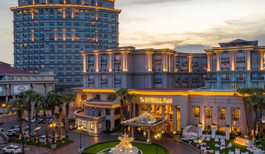 Hạ giá khoản nợ của doanh nghiệp liên quan chồng Hoa hậu Hà Kiều Anh