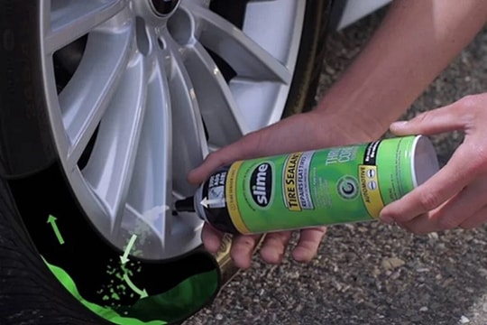 Đổ keo tự vá vào lốp xe, có nên không?