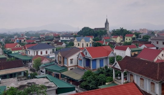 Những ‘ngôi làng tỷ phú’, biệt thự mọc lên như nấm nhờ xuất ngoại