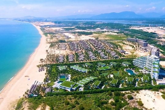 Khánh Hòa: Quy hoạch phân khu rộng 7.000ha trong đô thị mới Cam Lâm, dân số dự kiến 264.000 người, sẽ có chuỗi sân golf và "đô thị du thuyền"
