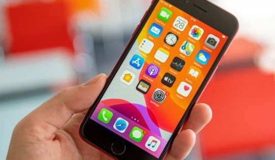 Loạt iPhone đời cũ sốt trở lại: Giá iPhone 11 gây bất ngờ lớn, có loại chỉ trên 1 triệu đồng vẫn được săn lùng