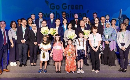 Tham gia "Go Green with Taiwan" và nhận giải thưởng 20,000 USD