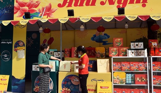 So kè lợi nhuận doanh nghiệp bánh kẹo trước mùa Trung thu