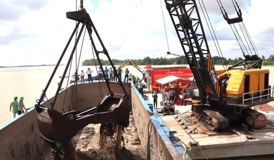 Thêm mỏ cát sông được khai thác phục vụ dự án cao tốc gần 12.000 tỷ đồng