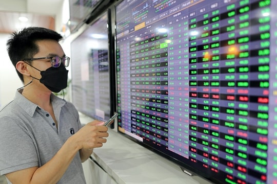 Từ 01/10/2024, sẽ ngừng giao dịch chứng khoán online nếu chưa cập nhật CCCD/căn cước