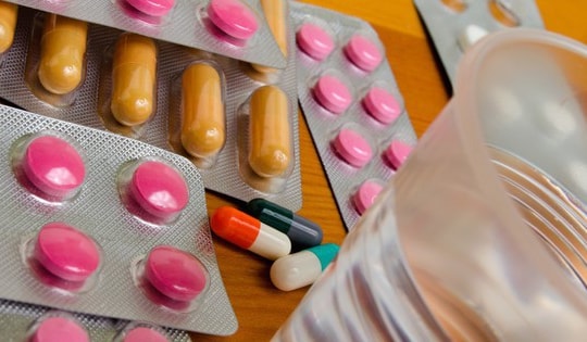 Rủi ro tiềm ẩn của thuốc trị dị ứng với người cao tuổi