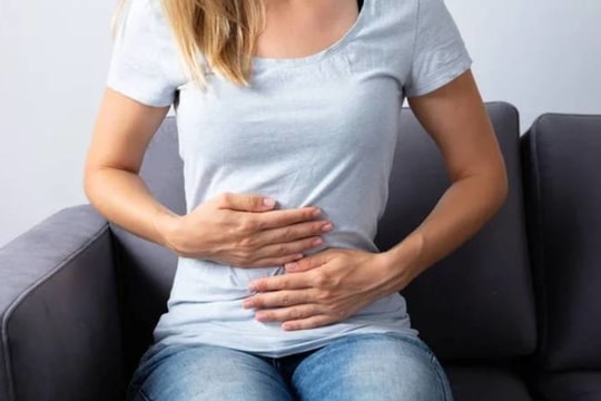 Bị trào ngược axit nên làm gì vào buổi tối để ngủ ngon hơn?