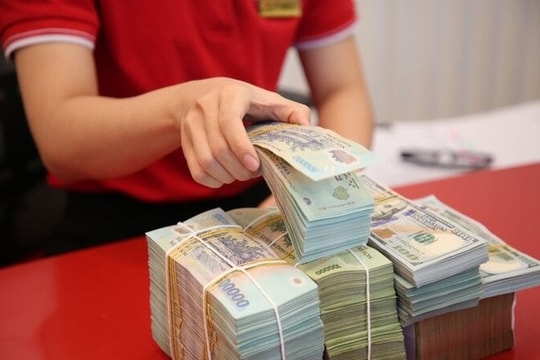 Cách chọn ngân hàng để gửi tiết kiệm