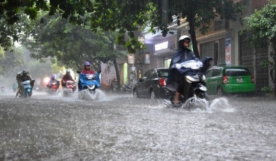 Tin sáng 19/8: Thời điểm mưa to quay lại miền Bắc; Hơn 9,7 điểm mỗi môn vẫn có thể trượt trường Sư phạm