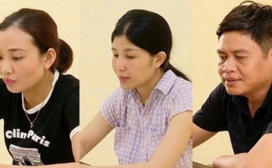 2 cô gái câu kết quay phim, ghi hình để tống tiền