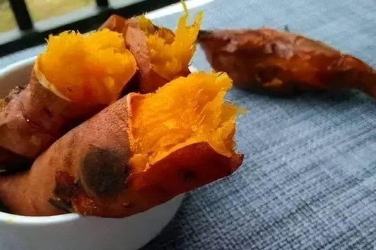 Điều gì xảy ra với những người thường xuyên ăn khoai lang vào bữa sáng?