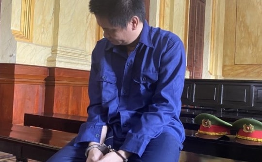 Sát hại vợ rồi nhảy từ tầng 15 tự tử nhưng bất thành, lãnh án chung thân