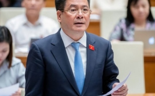 Đại biểu phản ánh "điều hành giá điện nhiều bất cập, gây thua lỗ", Bộ trưởng Bộ Công thương nói gì?